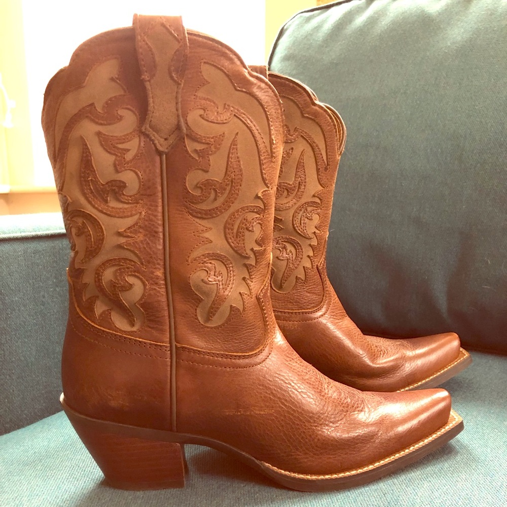 NEW Ariat Cowboy Boots 7 to 7.5